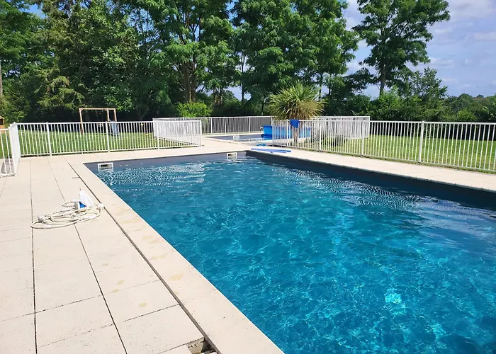 Les Glycines Country house Ronsenac (Charente)